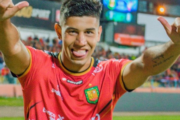 Enzo López, el goleador paranaense que llevó sus goles a Ecuador
